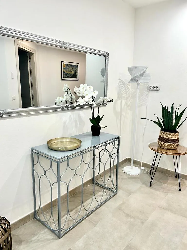 아파트 Doctor Guest House 토르톨리